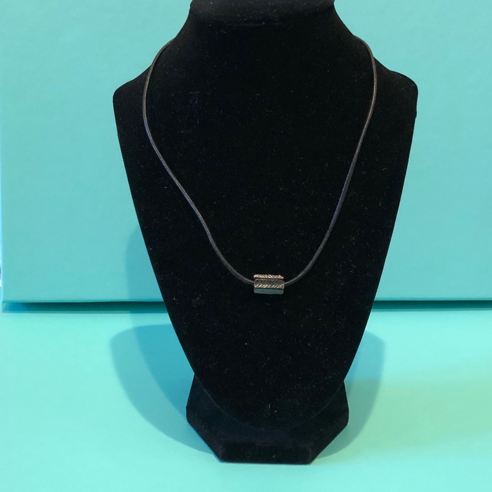 🌸🌸 Authentic Tiffany & Co. Frank Gehry Star Pendant